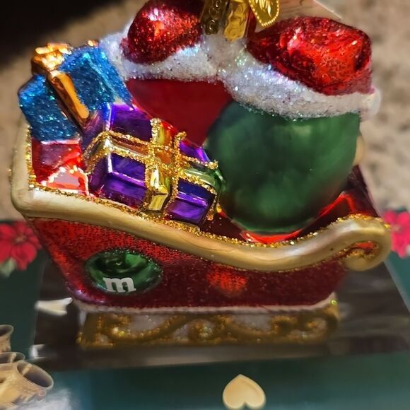 New Old World Christmas M&M Ornament Sleigh Presents - Picture 5 of 9